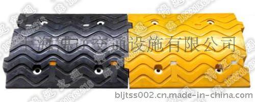 原生胶橡胶减速带，上海质量好的减速带，耐压承重减速带，波浪型减速带